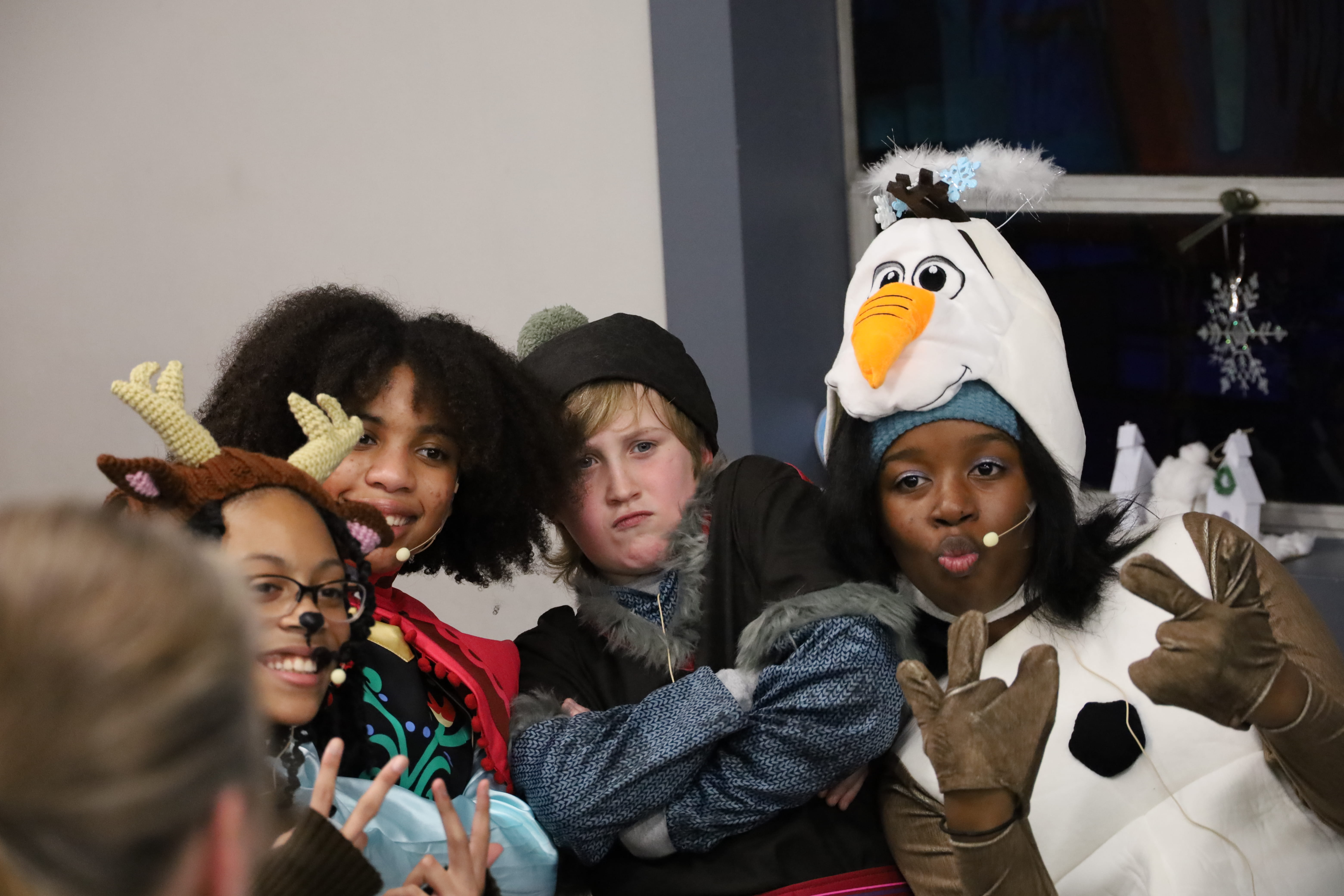 School play Frozen
